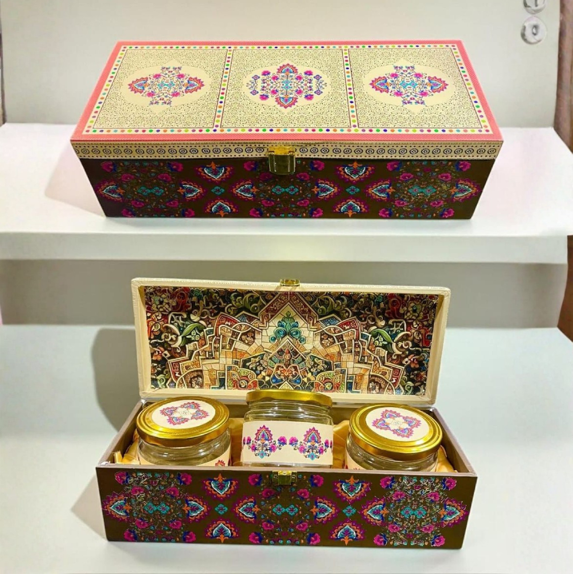 Rajwadi Elight Dry Fruit Gift Hamper – Almonds, Cashews & Pistachios