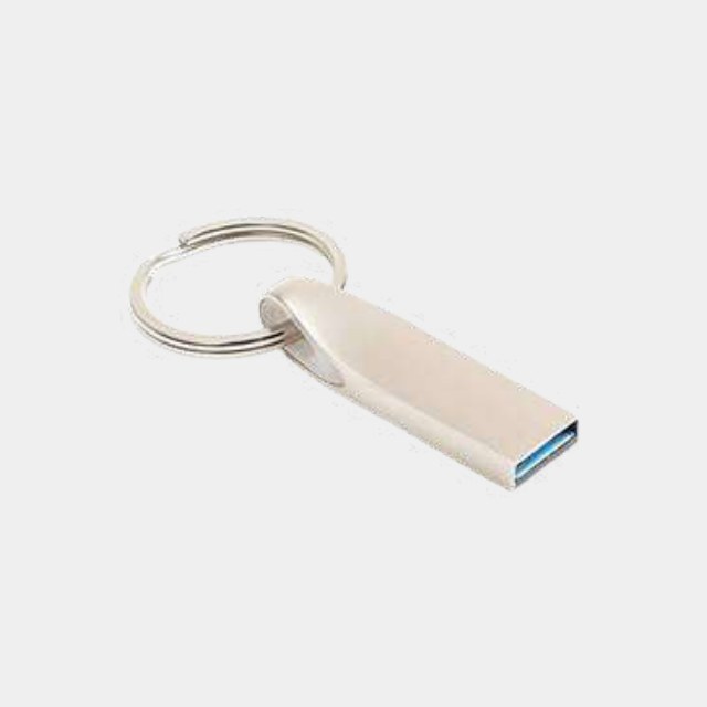 Compact flat metal USB drive on a fitted split ring