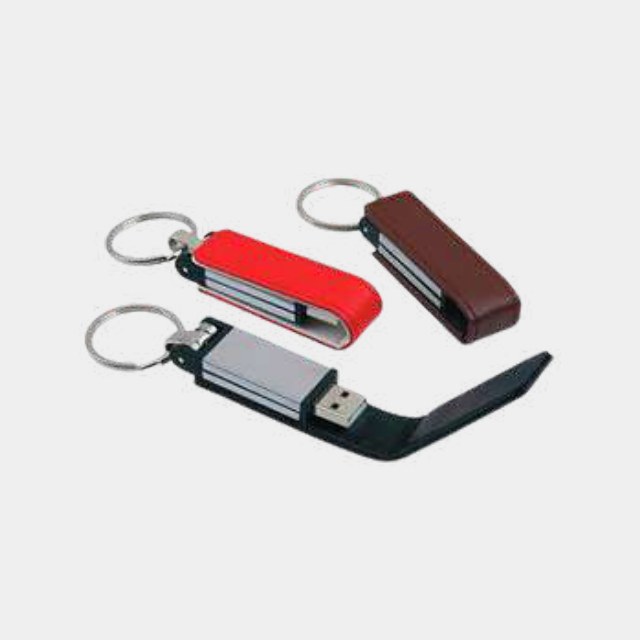 Leather-bodied USB drive with a metal collar on a fitted split ring